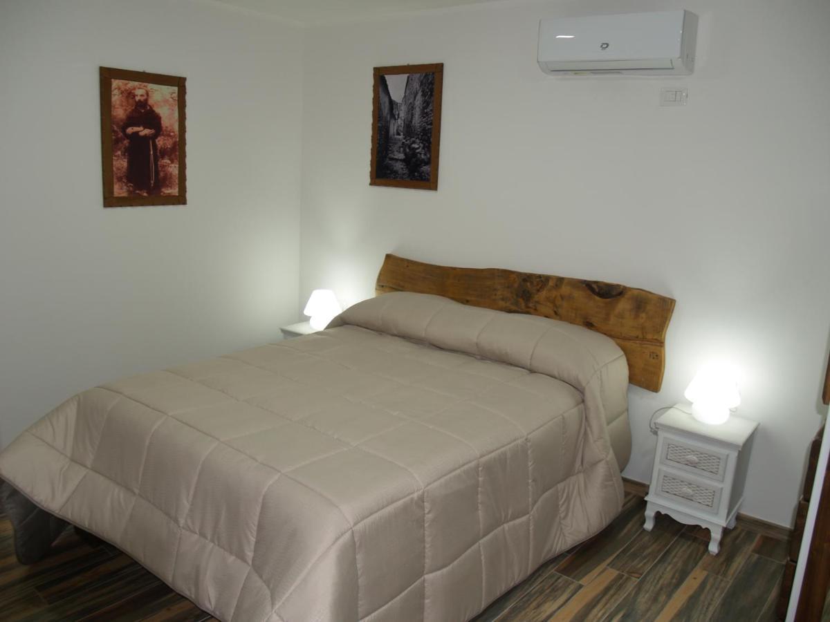 Dimora Forgione B&B - Pietrelcina Exterior foto