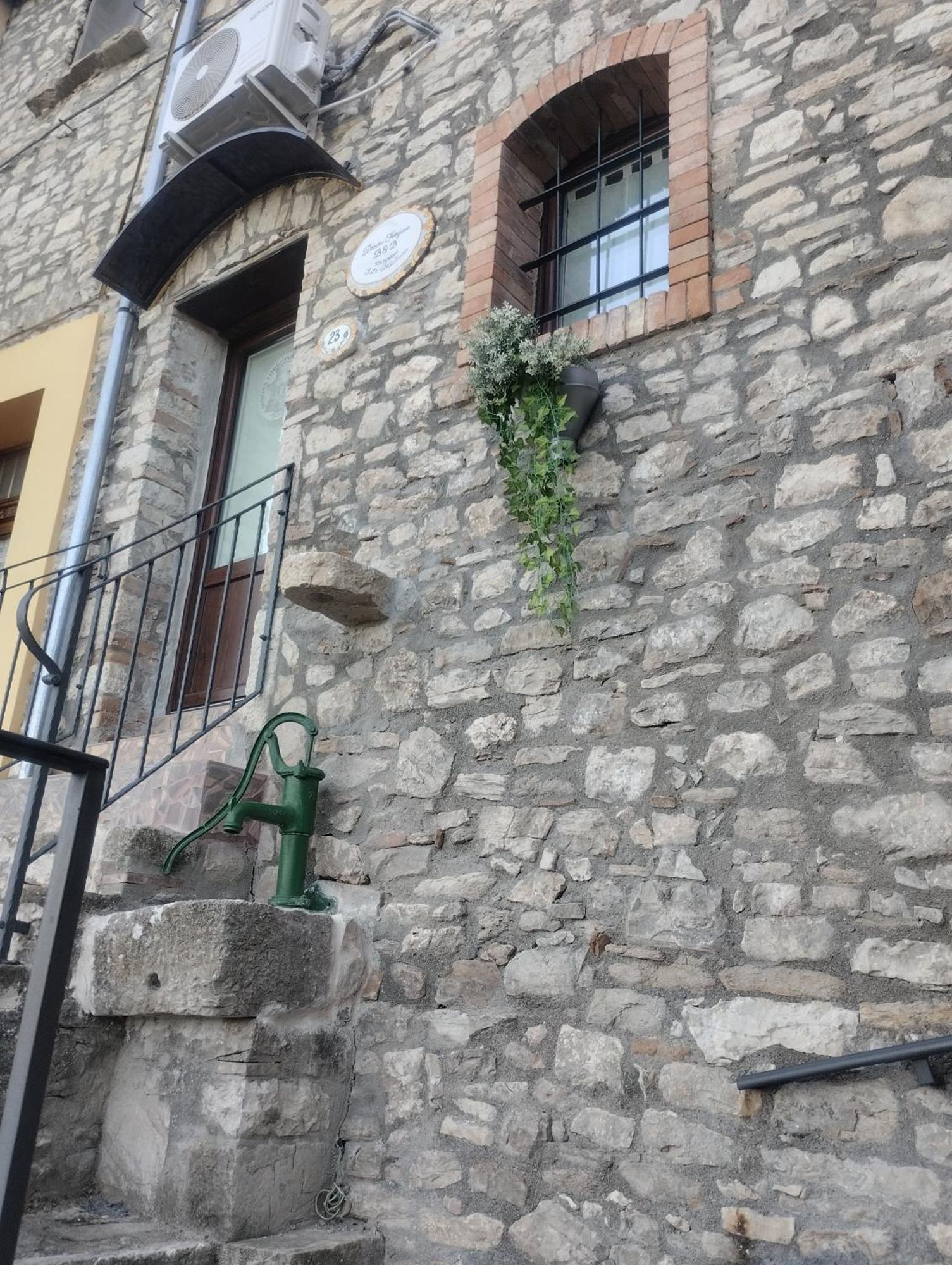 Dimora Forgione B&B - Pietrelcina Exterior foto